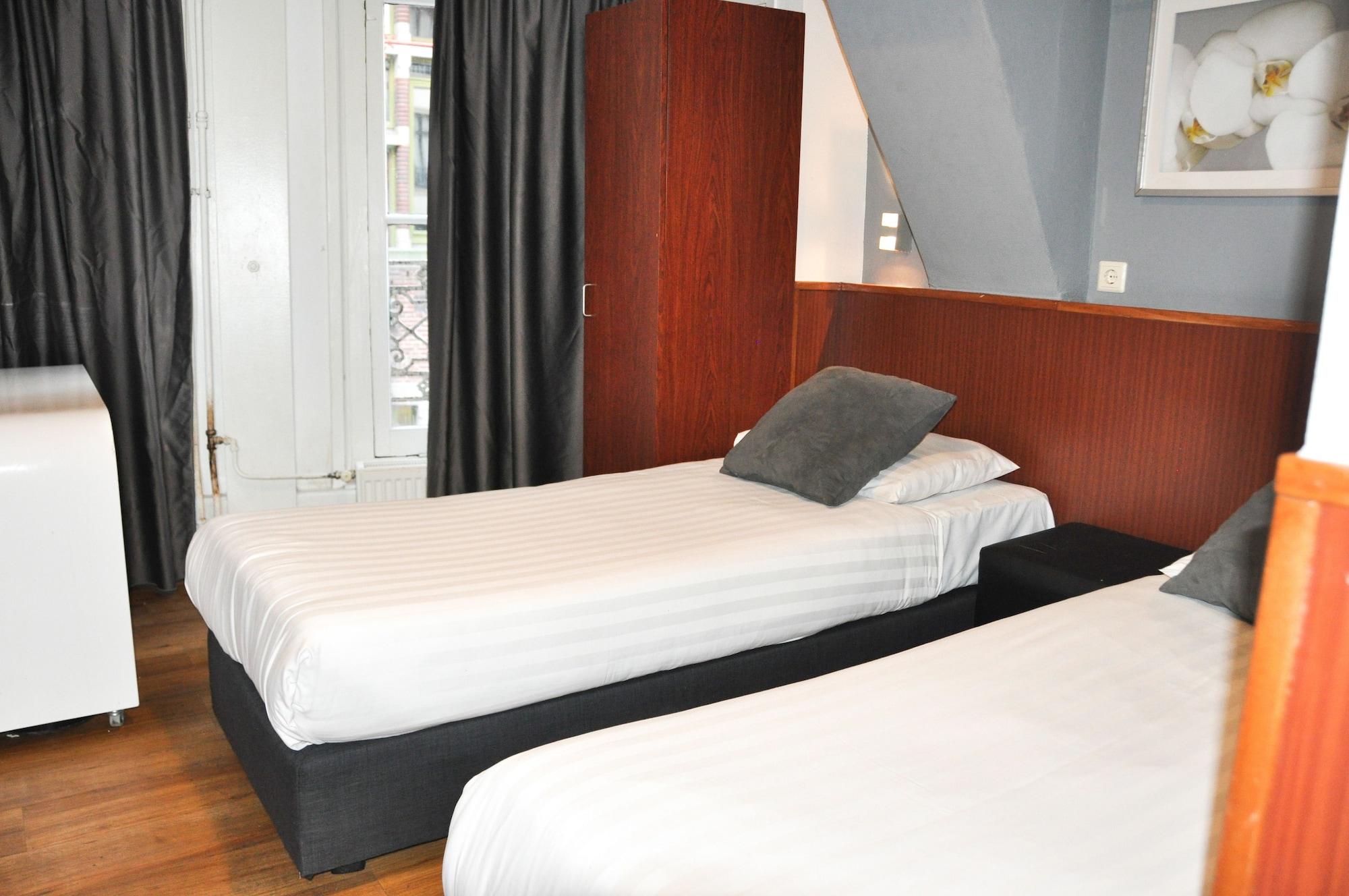 Travel Hotel Амстердам Екстериор снимка