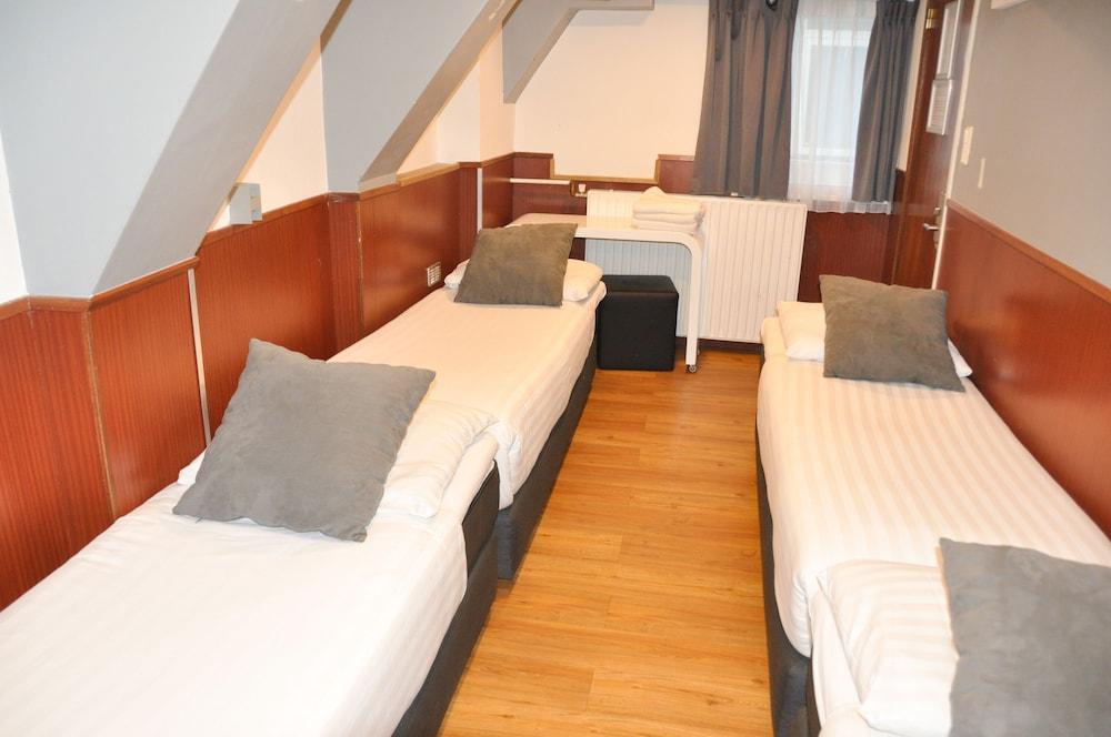 Travel Hotel Амстердам Екстериор снимка