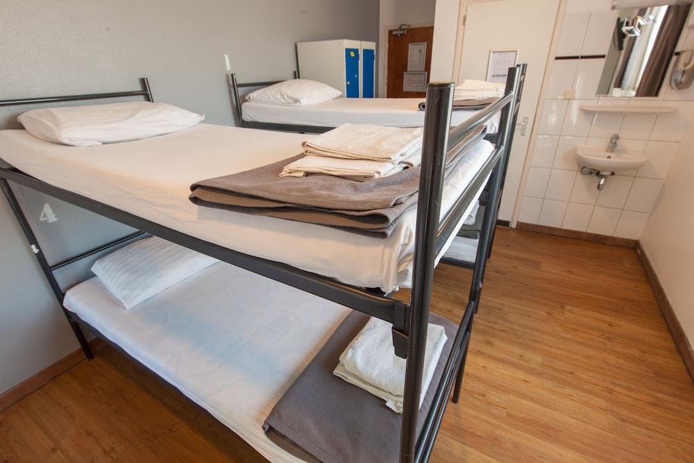 Travel Hotel Амстердам Екстериор снимка