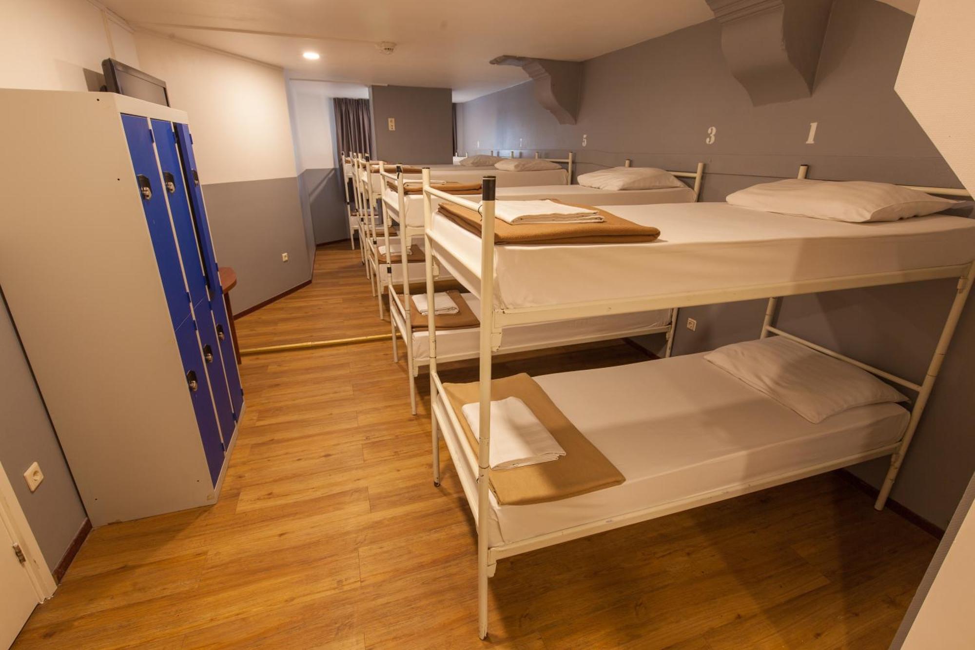 Travel Hotel Амстердам Стая снимка